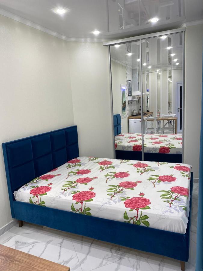 Ferienwohnung Deribasovskaya Lux Odessa Exterior foto
